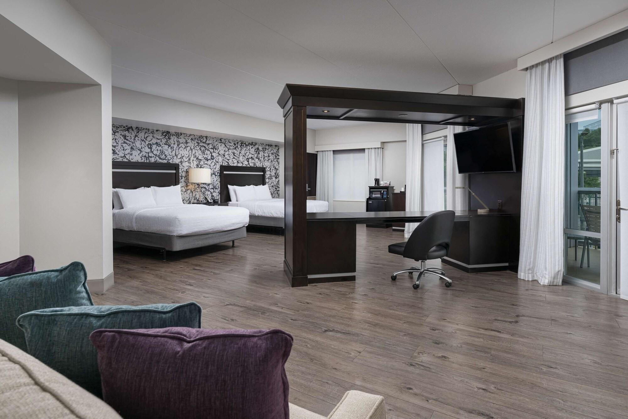 Hampton Inn & Suites Chattanooga Downtown Bagian luar foto