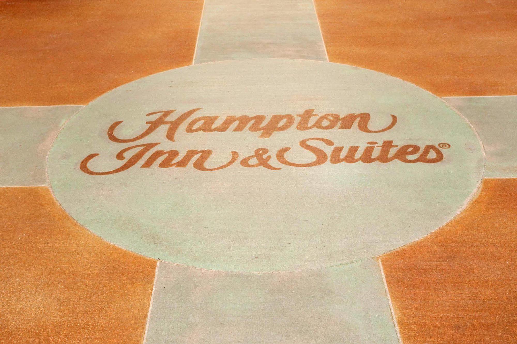 Hampton Inn & Suites Chattanooga Downtown Bagian luar foto