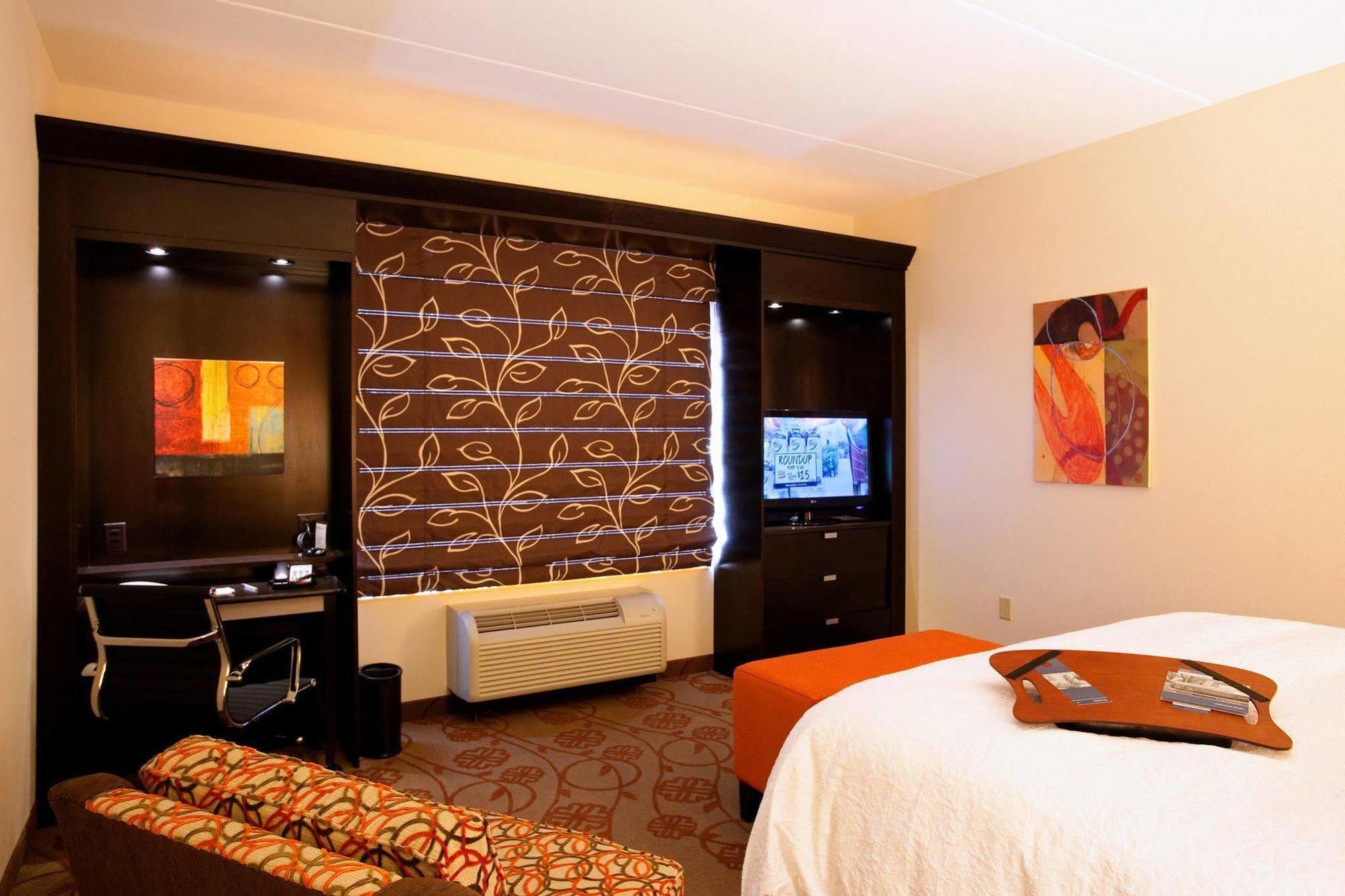Hampton Inn & Suites Chattanooga Downtown Ruang foto